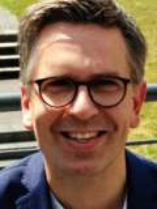 Hauptansprechpartner/in