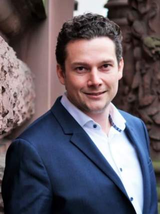 Hauptansprechpartner/in