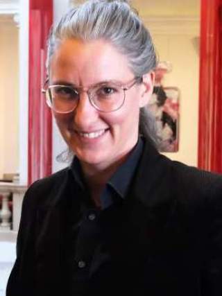 Hauptansprechpartner/in