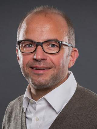 Hauptansprechpartner/in