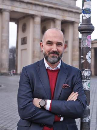 Hauptansprechpartner/in