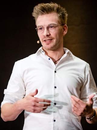 Hauptansprechpartner/in